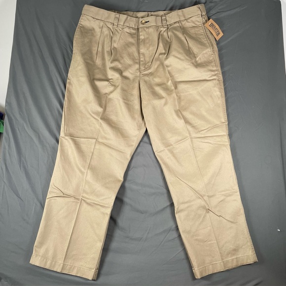 Duluth Trading Co Other - Duluth Trading Chino Pants Men's Size 42x28 Beige Preppy Golf Workwear NewWTags
